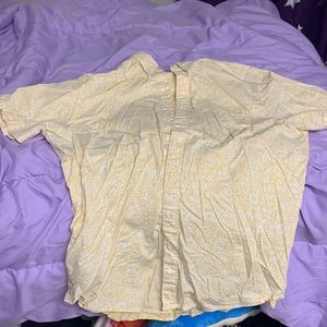 Men’s yellow button up shirt